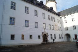 Innenhof des Schlosses Purschenstein