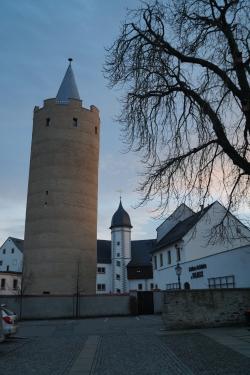 Schloss Wildeck, Zschopau mit Blick auf den "Dicken Heinrich"