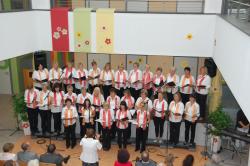 Chor "viva la musica" anlässlich Festveranstaltung zur Einweihung Grundschule Burkhardtsdorf
Foto: August 2013